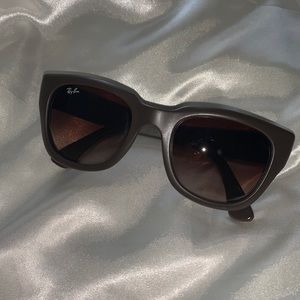 NWOT Ray Ban Sunglasses